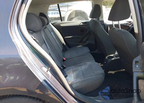 2011 Volkswagen Golf 2.5L 4-Door from USA, damaged, VIN WVWDA7AJ8BW323386